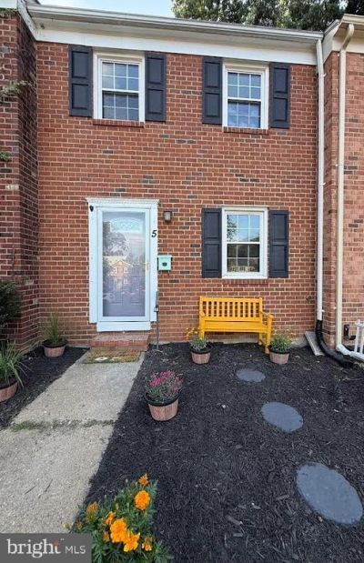 5 Bentley Court , Fredericksburg, VA 22408 Main Photo