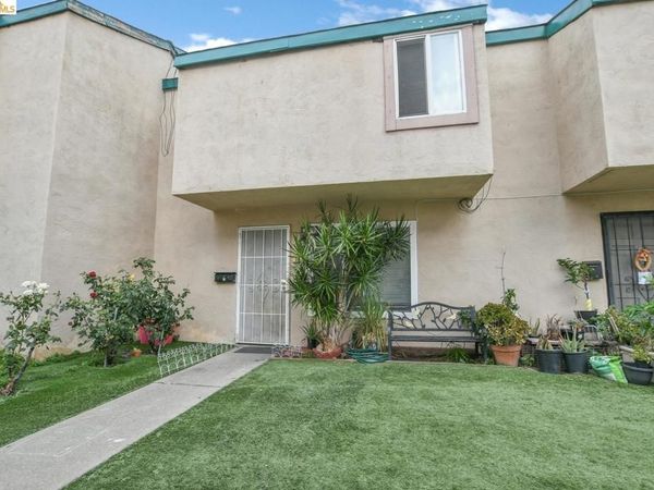 141 E 15th ST, Pittsburg, CA 94565