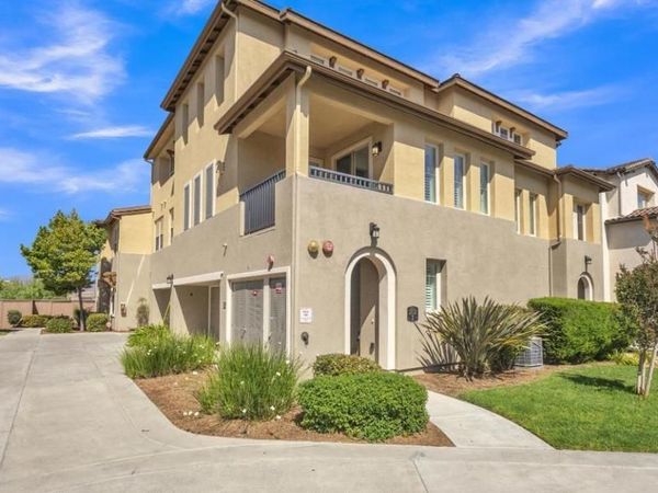 1713 Cripple Creek Drive, Unit 2, Chula Vista, CA 91915
