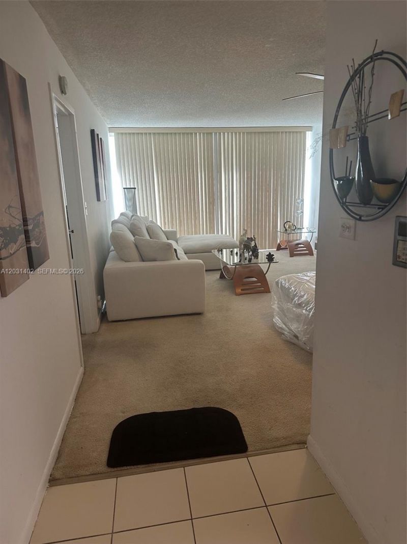 7601 E Treasure Dr , Unit 610, North Bay Village, FL 33141 Photo