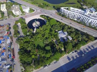 3030 Collins Ave , Unit 4E, Miami Beach, FL 33140 Photo