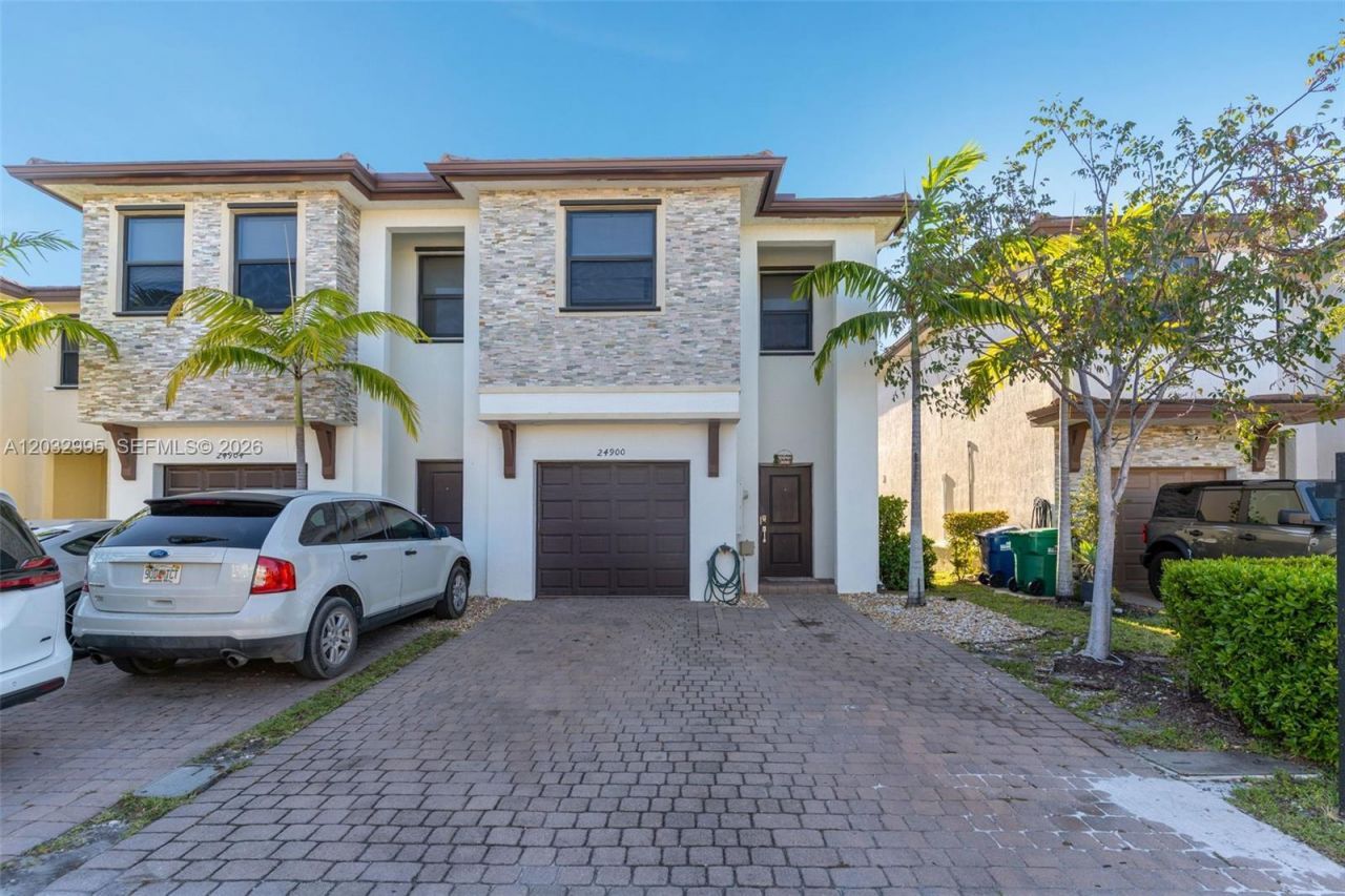 24900 SW 107th Ct , Homestead, FL 33032 Photo