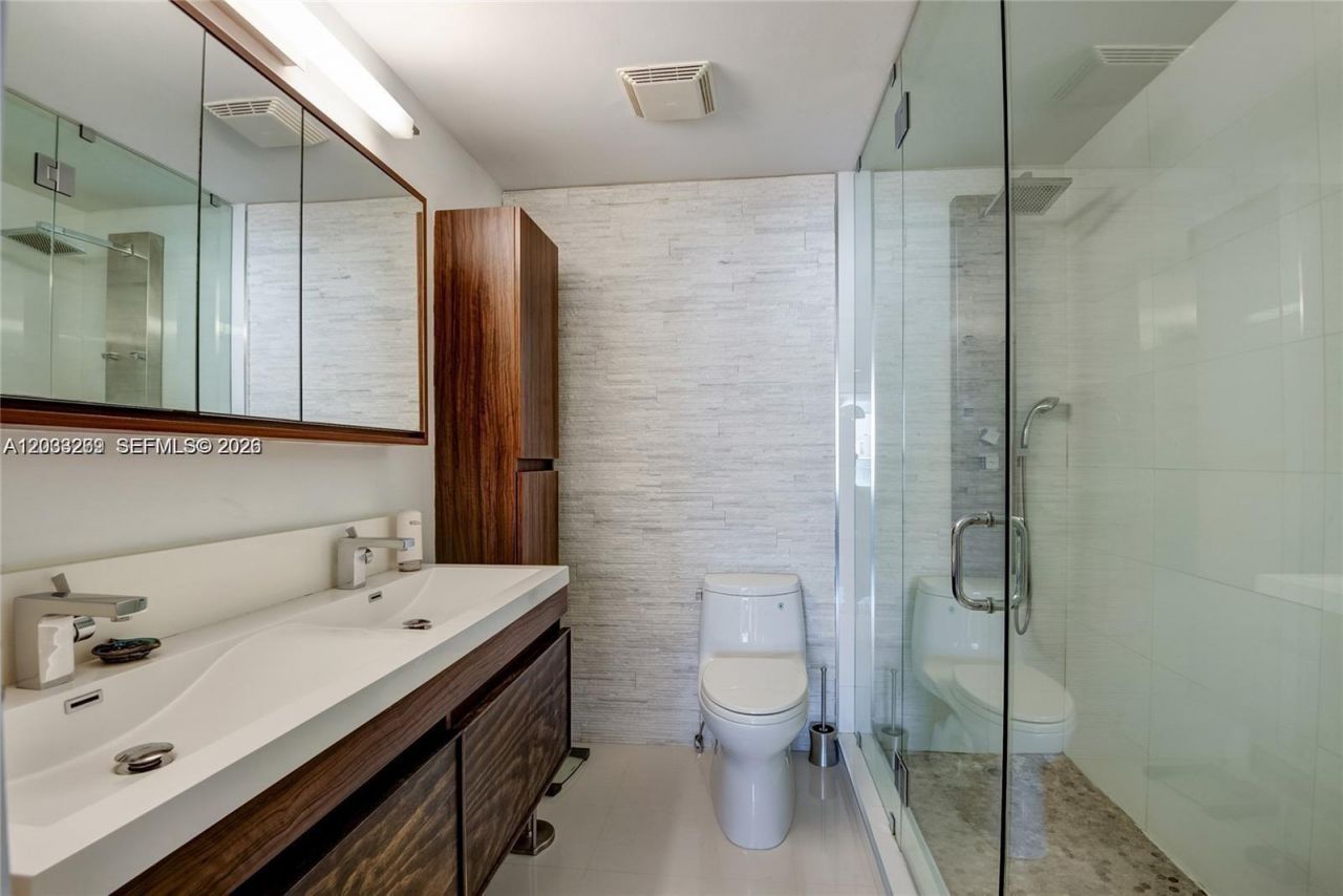 1000 West Ave, Unit TS8, Miami Beach, FL 33139 Photo