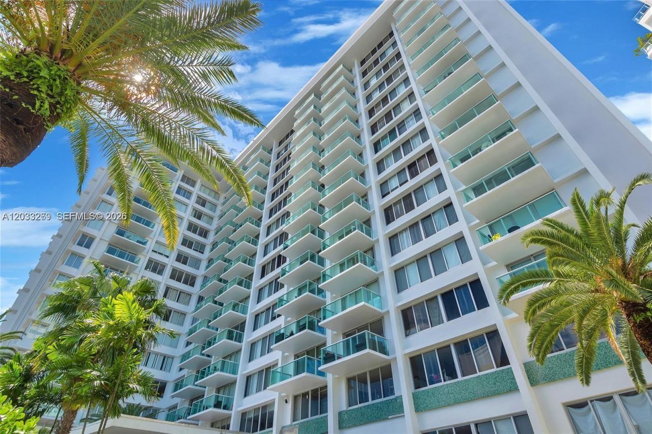 1000 West Ave, Unit TS8, Miami Beach, FL 33139 Photo