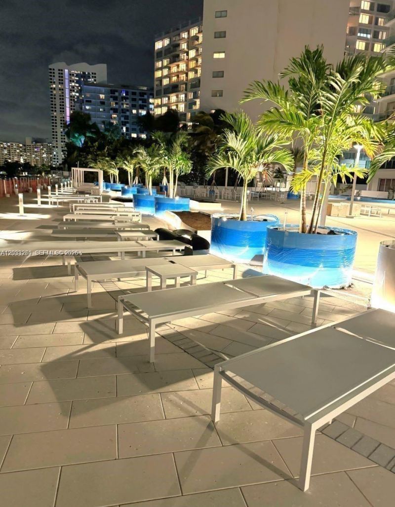 1000 West Ave, Unit TS8, Miami Beach, FL 33139 Photo
