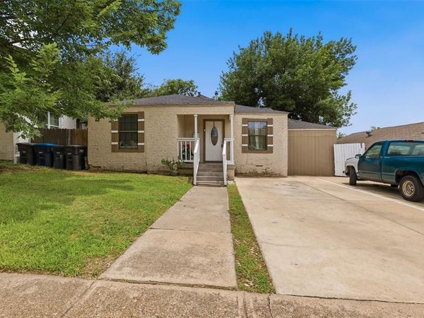 3104 Avenue L , Fort Worth, TX 76105
