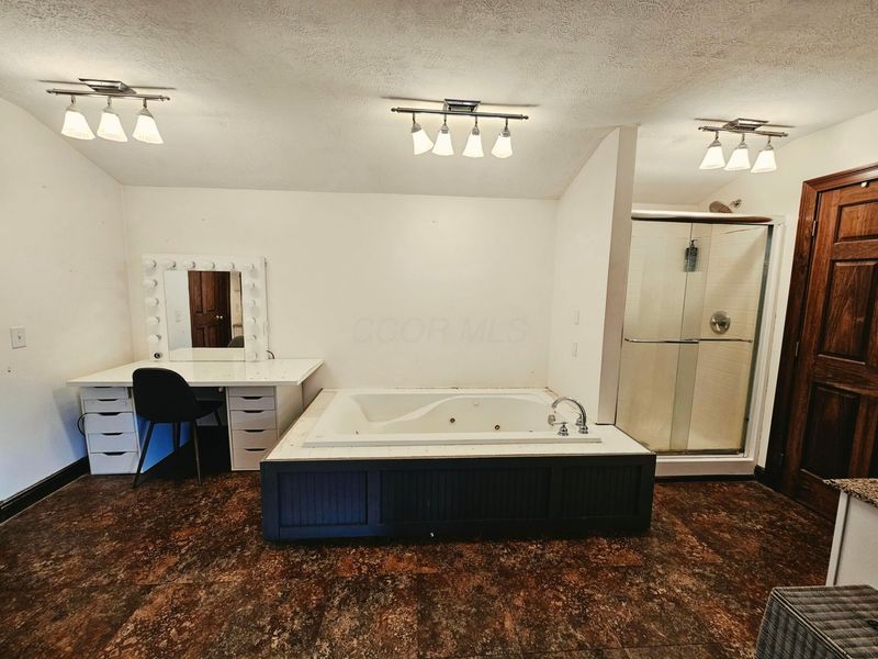 5467 Myers Road NE, Bloomingburg, OH 43106 Photo 50