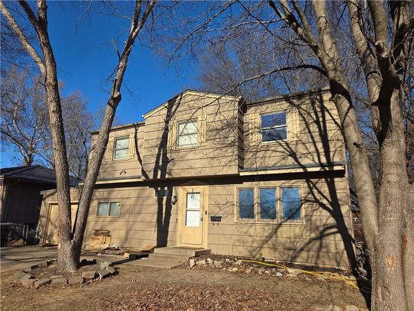 8510 E 110th Terrace, Kansas City, MO 64134