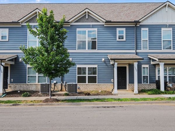 1202 Foxton Ln , Antioch, TN 37013