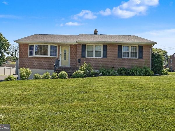 105 MACARTHUR DRIVE, WILMINGTON, DE 19804