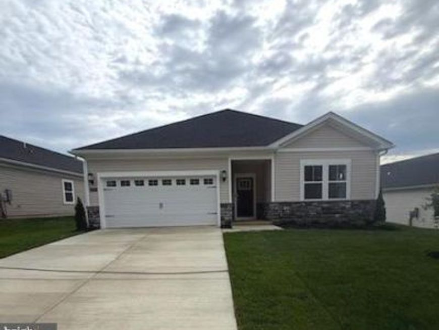 5475 Virgin Islands St, White Plains, MD 20695 Main Photo
