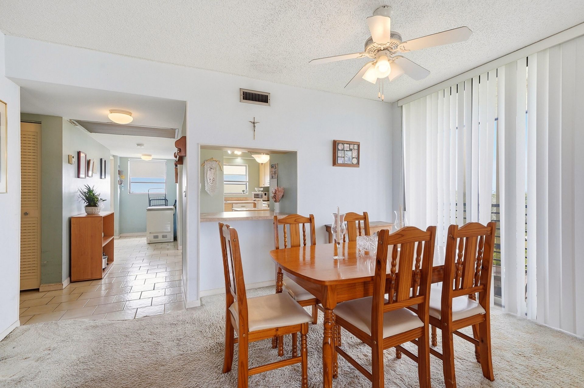 901 Colony Point Circle, Unit 523, Pembroke Pines, FL 33026 Photo