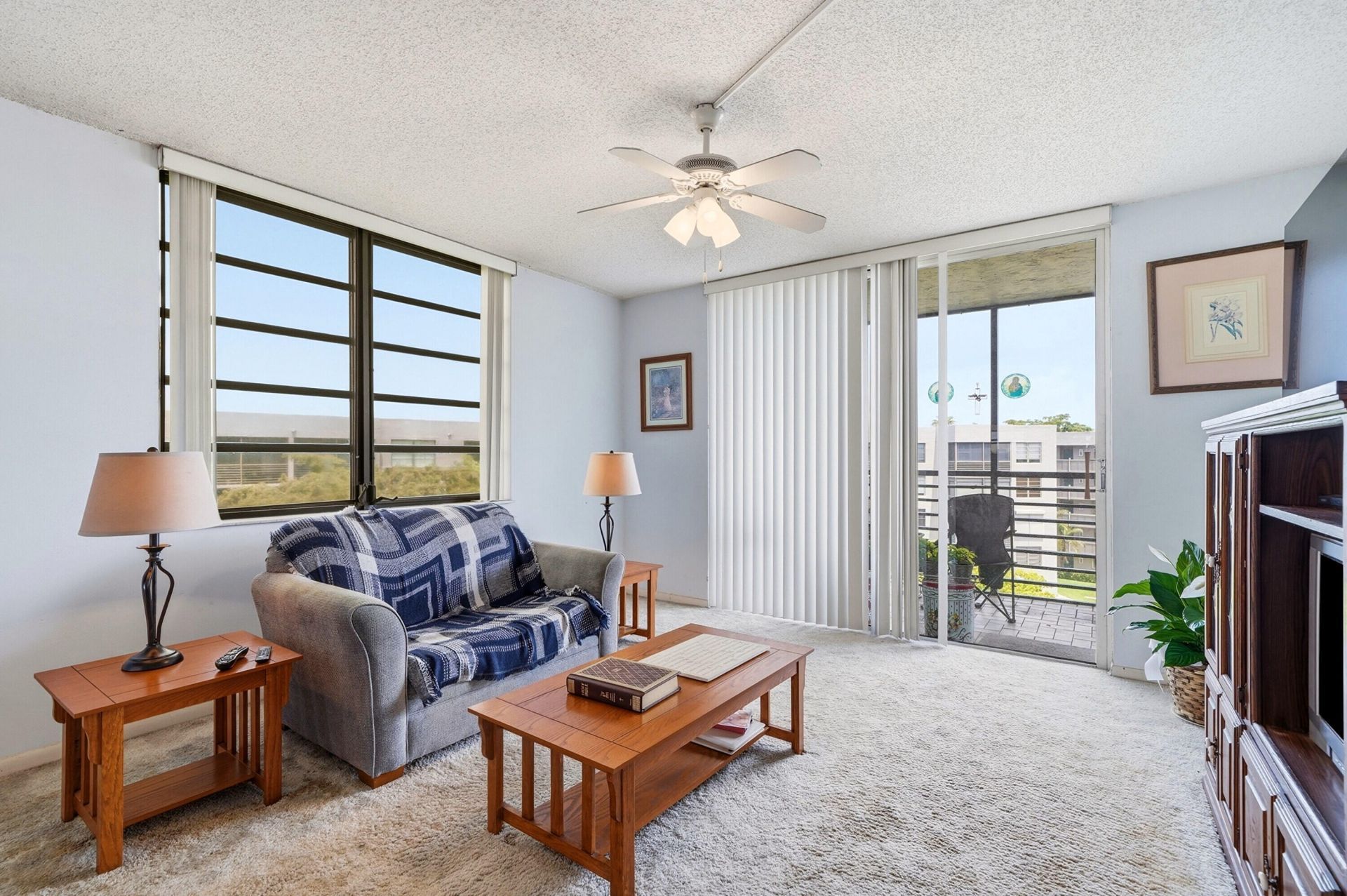 901 Colony Point Circle, Unit 523, Pembroke Pines, FL 33026 Photo