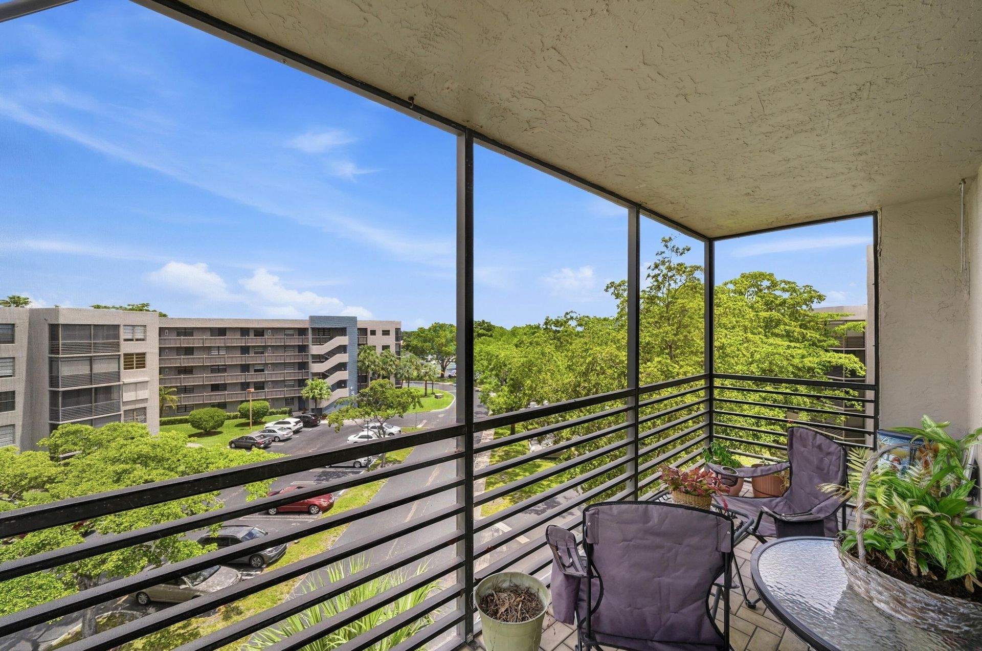 901 Colony Point Circle, Unit 523, Pembroke Pines, FL 33026 Photo