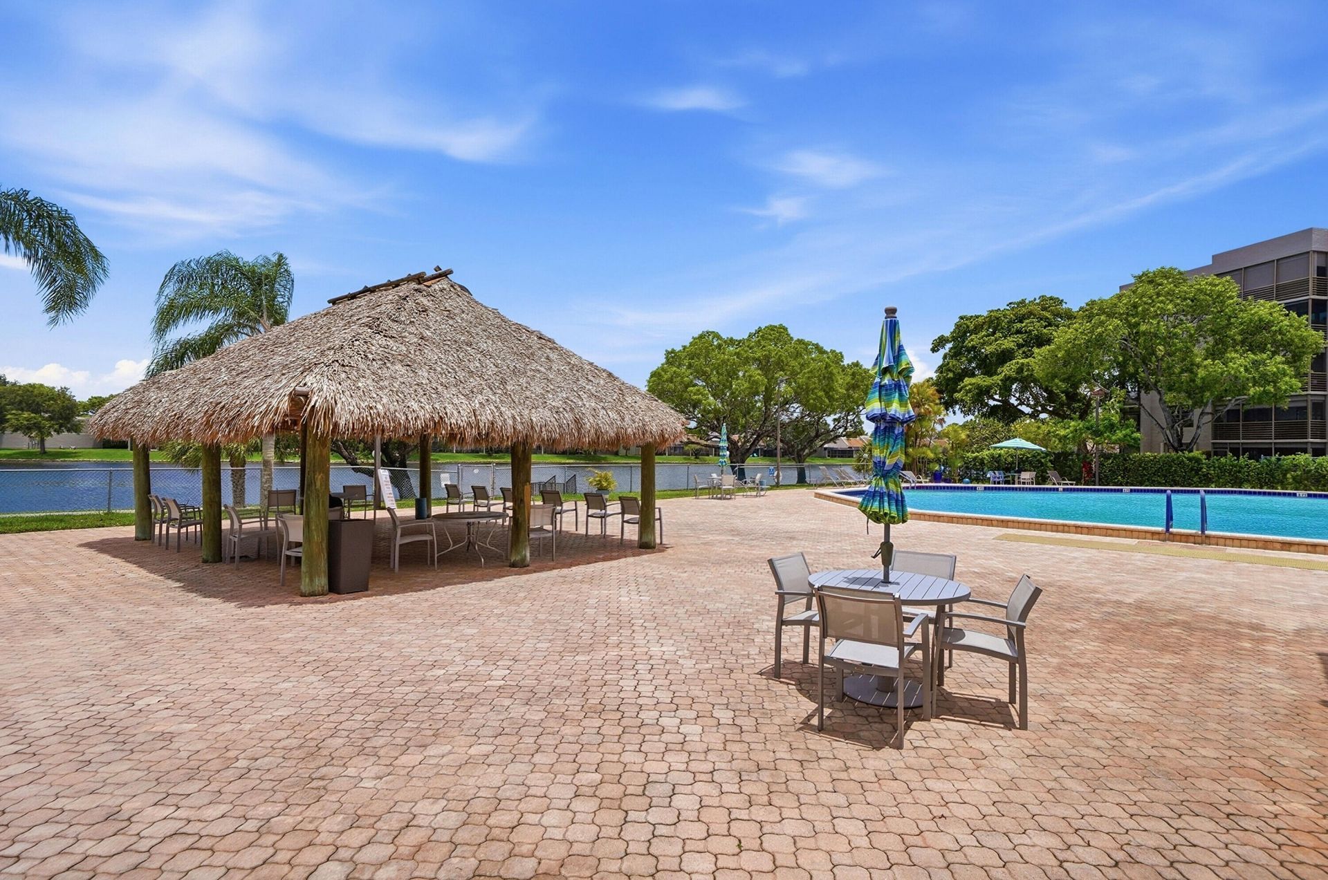 901 Colony Point Circle, Unit 523, Pembroke Pines, FL 33026 Photo
