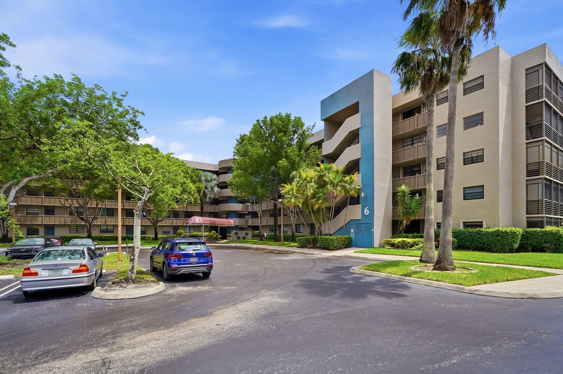 901 Colony Point Circle, Unit 523, Pembroke Pines, FL 33026 Photo