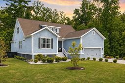 2049 Syreford Court photo 4