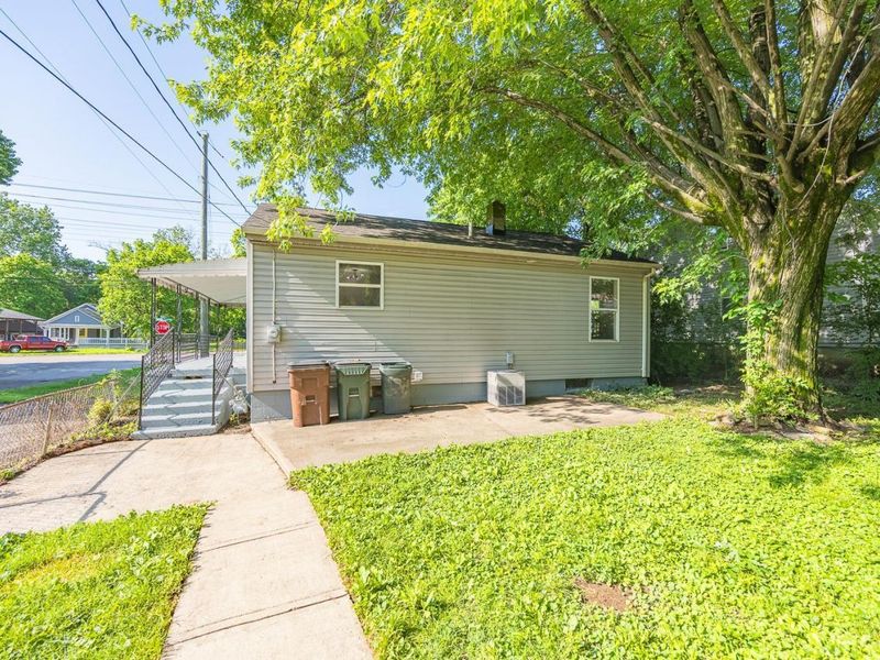 2213 Oxford State Road, Middletown, OH 45044 Photo 5