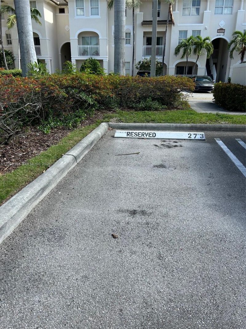 11503 NW 89th St , Unit 206, Doral, FL 33178 Photo