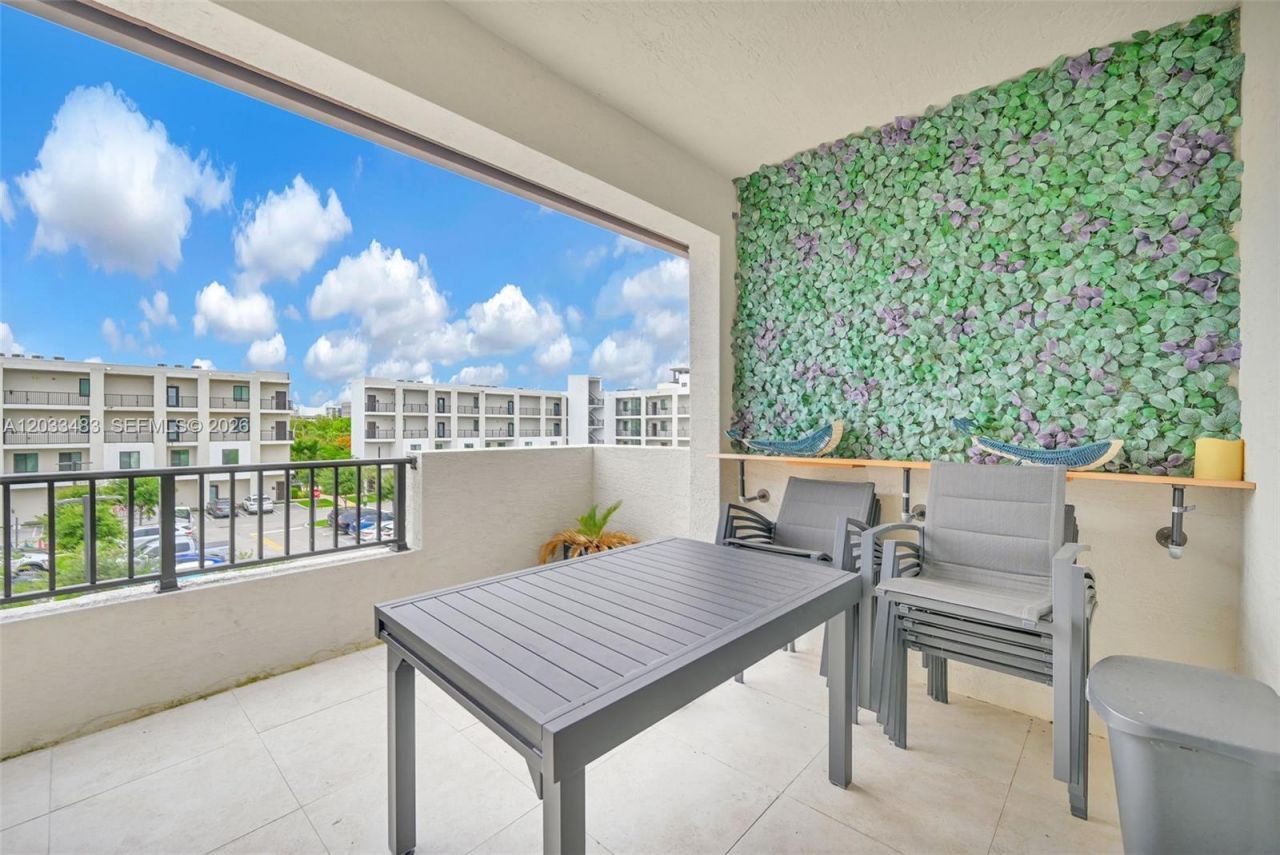 4256 NW 83rd Ave , Doral, FL 33166 Photo
