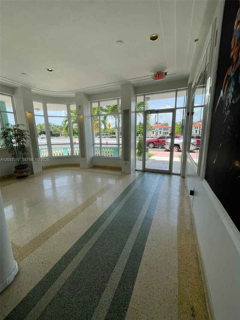 3801 Indian Creek Dr , Unit 301, Miami Beach, FL 33140 Photo