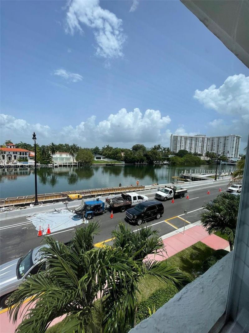 3801 Indian Creek Dr , Unit 301, Miami Beach, FL 33140 Photo