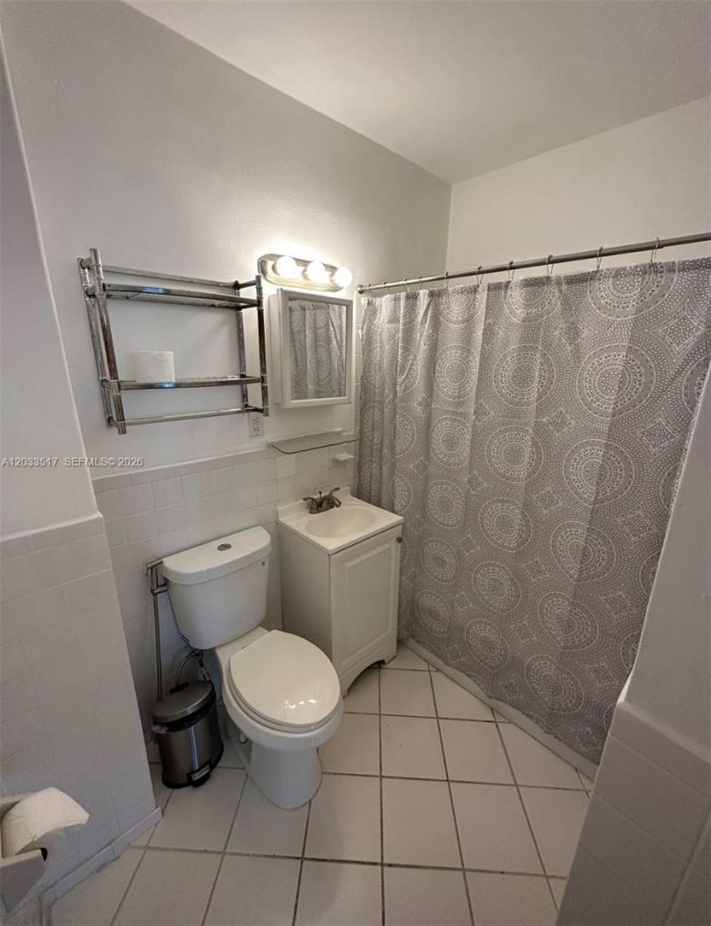 3801 Indian Creek Dr, Unit 301, Miami Beach, FL 33140 Photo