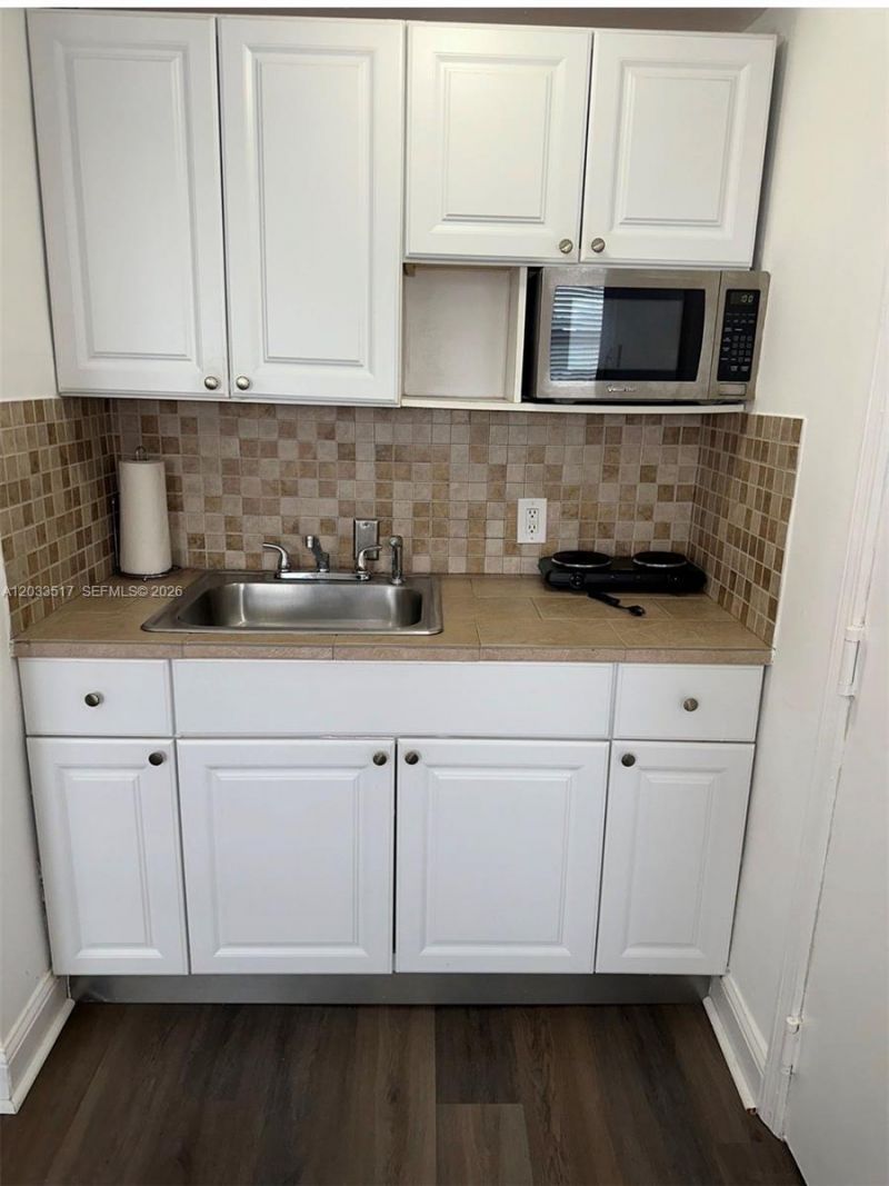 3801 Indian Creek Dr, Unit 301, Miami Beach, FL 33140 Photo