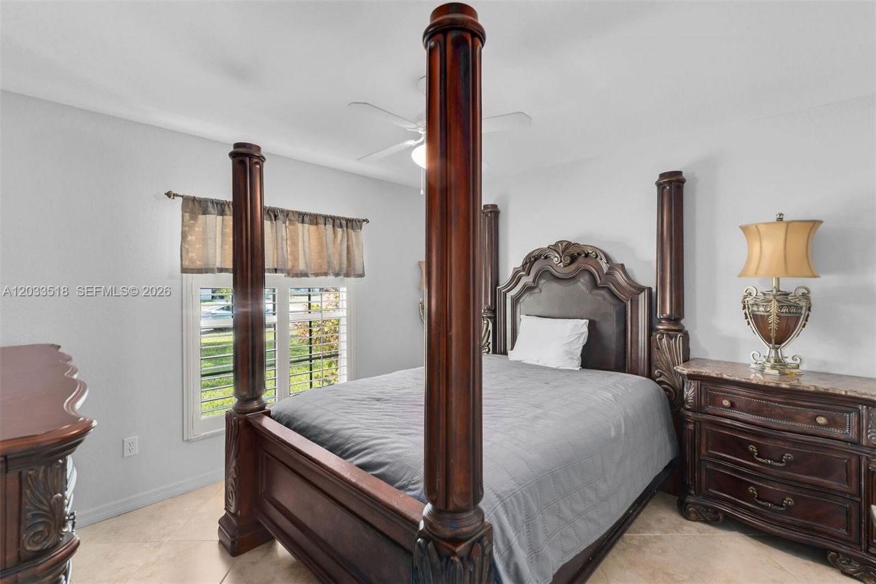 2009 SW 36th Ter , Cape Coral, FL 33914 Photo