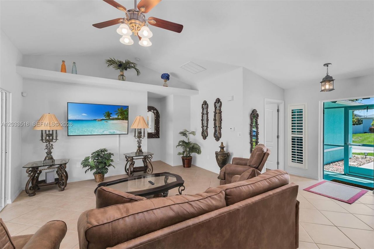 2009 SW 36th Ter , Cape Coral, FL 33914 Photo