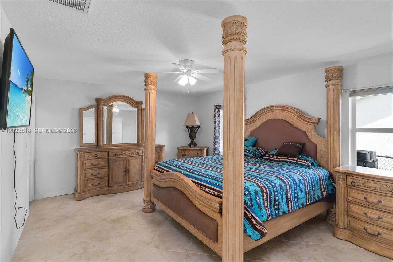 2009 SW 36th Ter , Cape Coral, FL 33914 Photo
