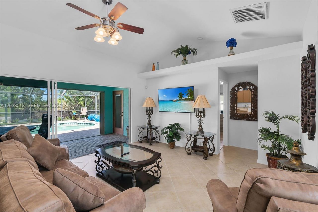 2009 SW 36th Ter , Cape Coral, FL 33914 Photo