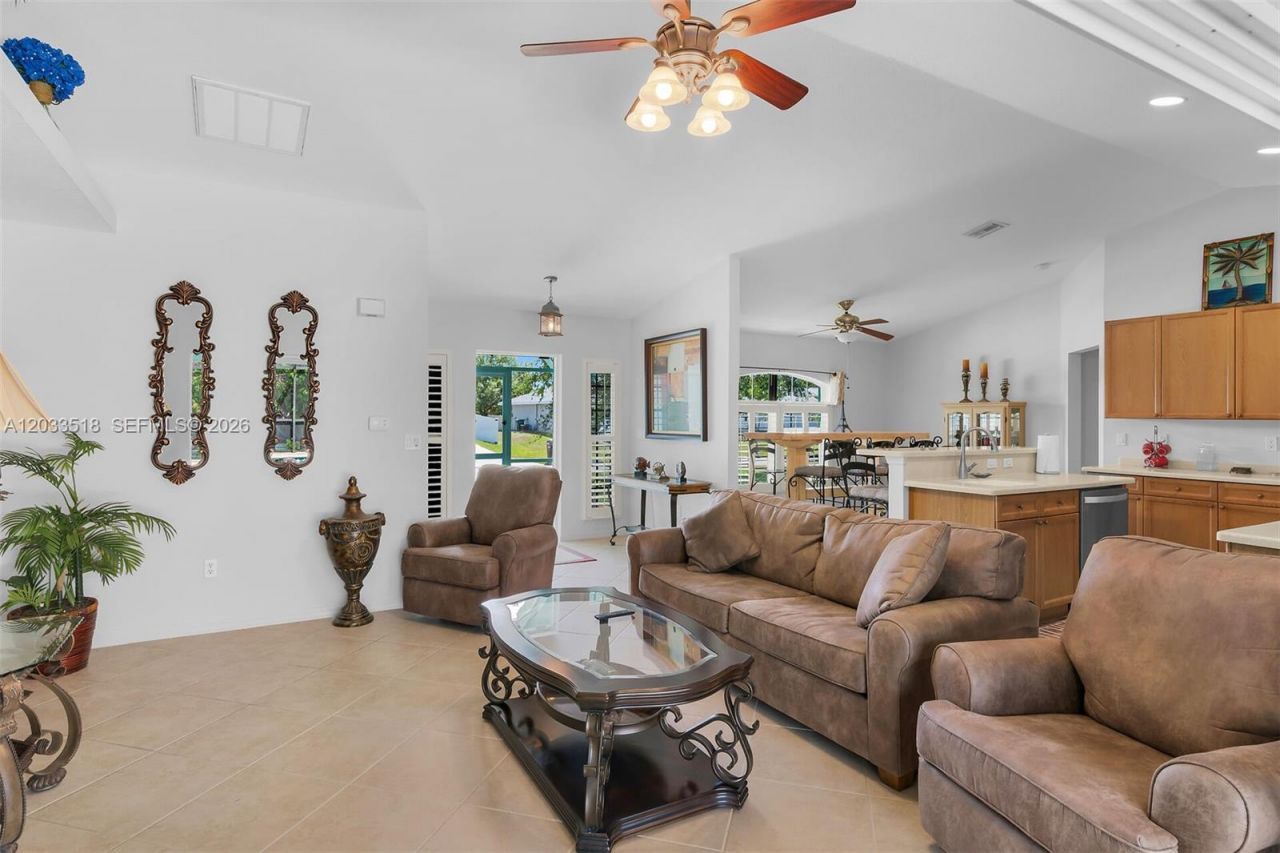 2009 SW 36th Ter , Cape Coral, FL 33914 Photo