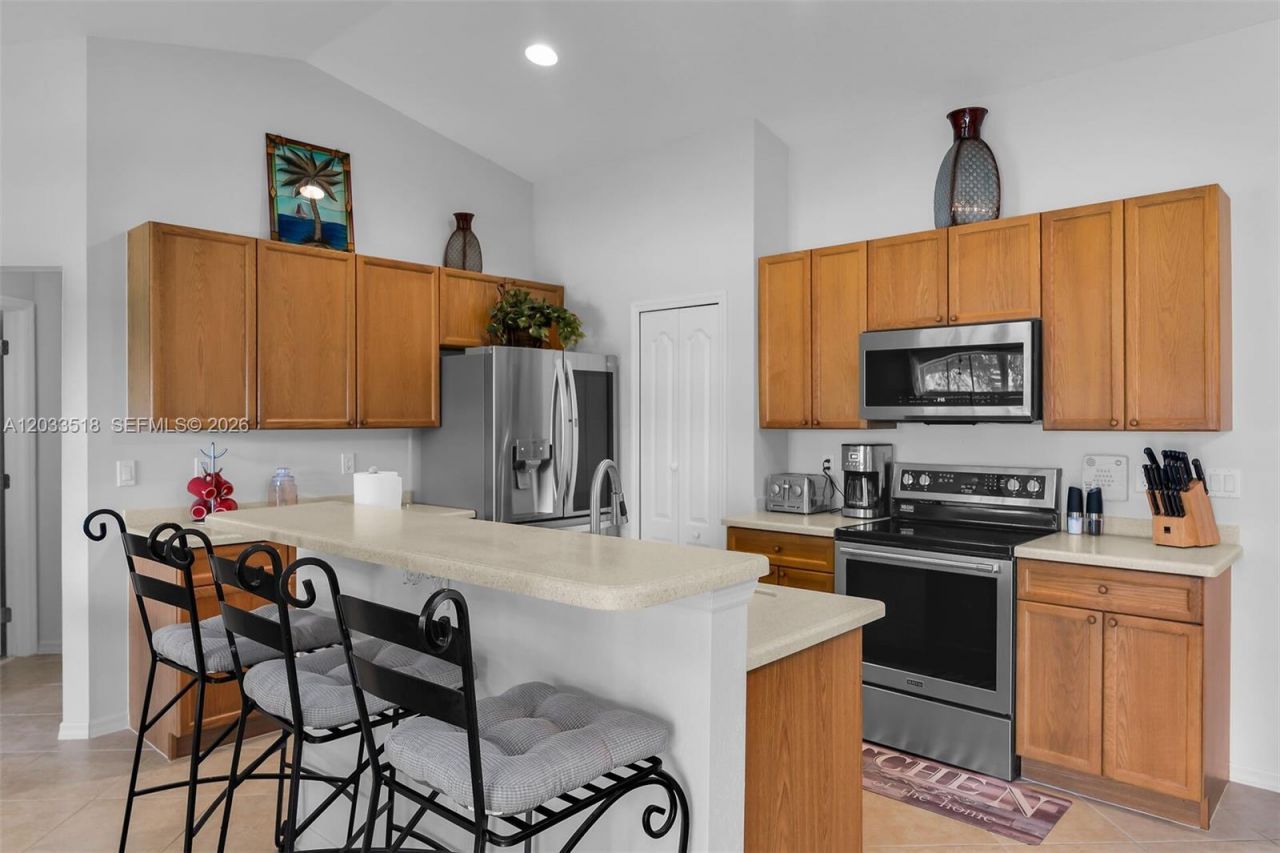 2009 SW 36th Ter , Cape Coral, FL 33914 Photo