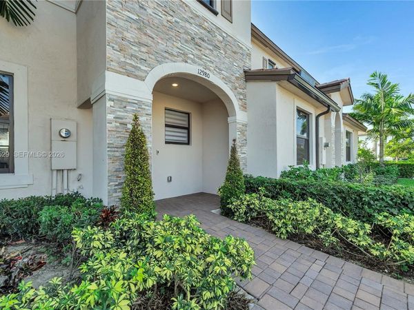 12980 SW 233rd Ter , Homestead, FL 33032