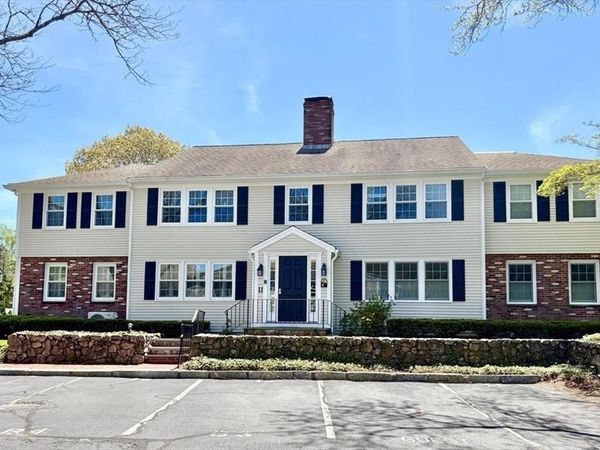 727 Main Street, Unit B1, Barnstable, MA 02655