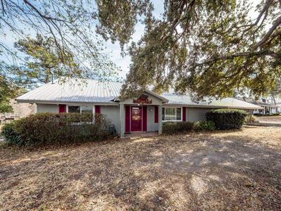 138 Pineridge Road, Eutawville, SC 29048