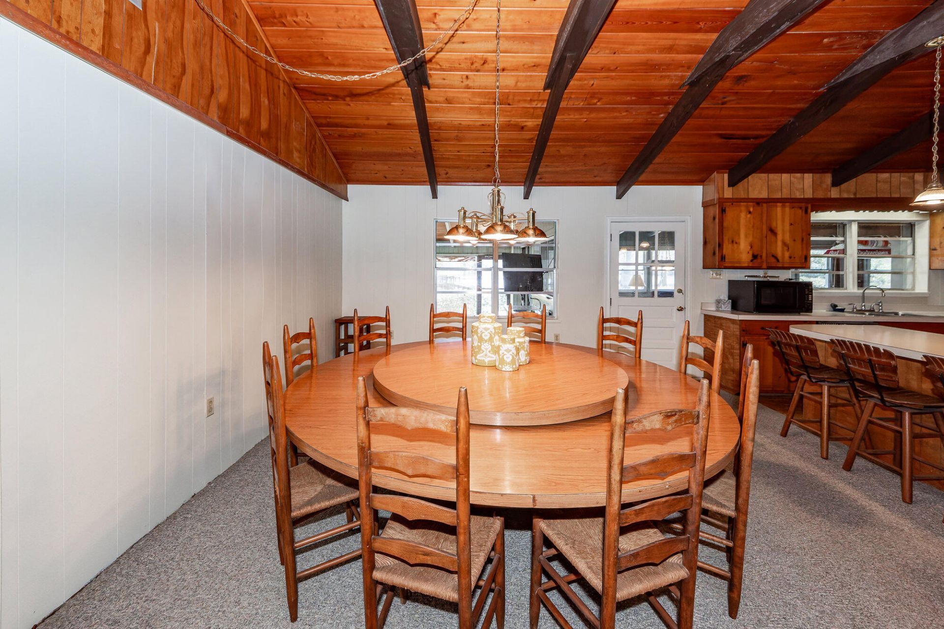 138 Pineridge Road Photo 17