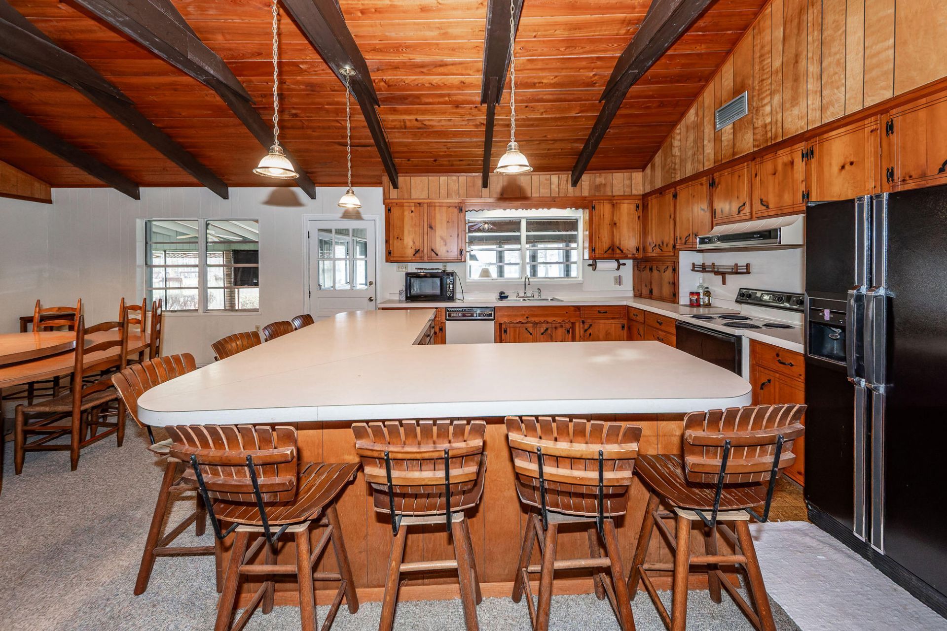 138 Pineridge Road Photo 9