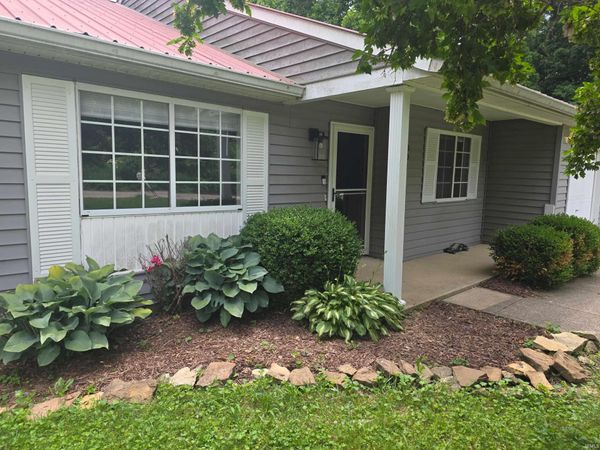 801 N Paddington Way, Ellettsville, IN 47429