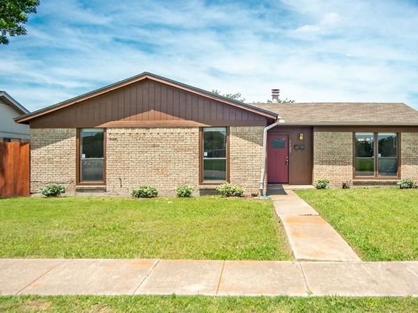 1125 Pleasant Valley Road, Garland, TX 75040
