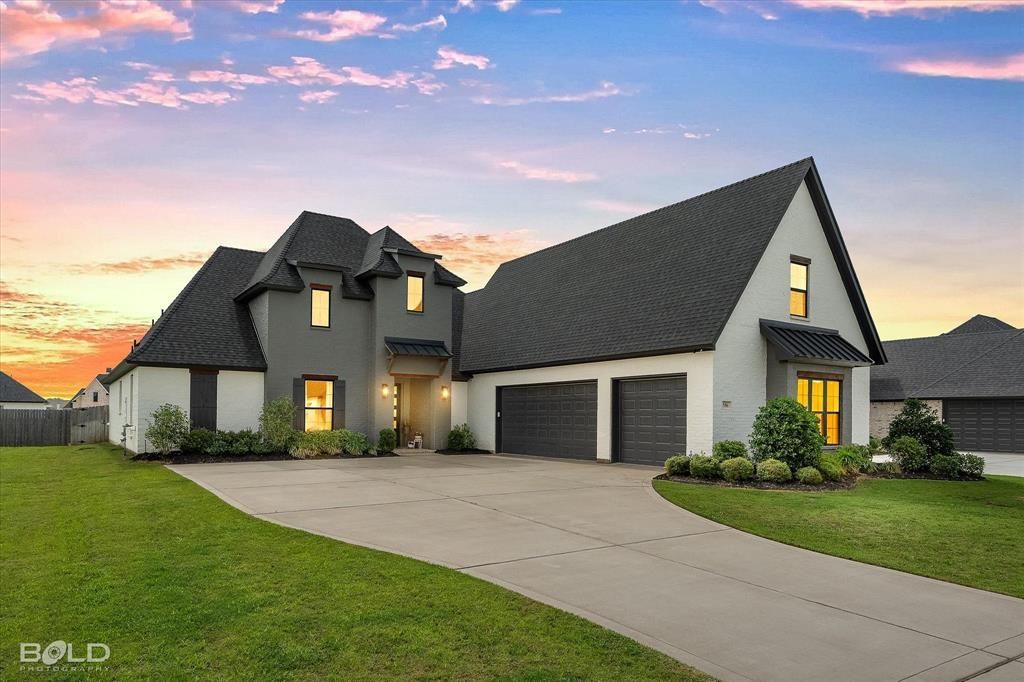 586 Corinth Circle, Bossier City, LA 71111 Main Photo