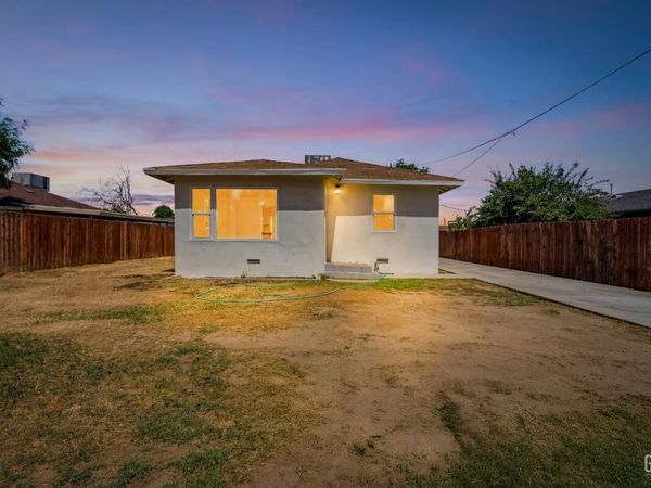 1021 S Brown Street, Bakersfield, CA 93307