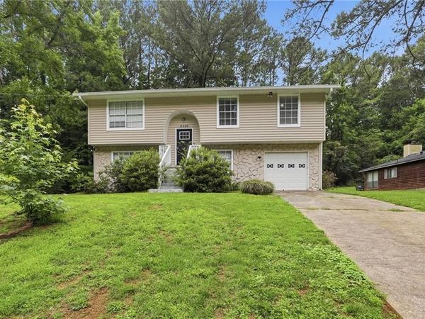 4305 Old Lake Drive , Decatur, GA 30034