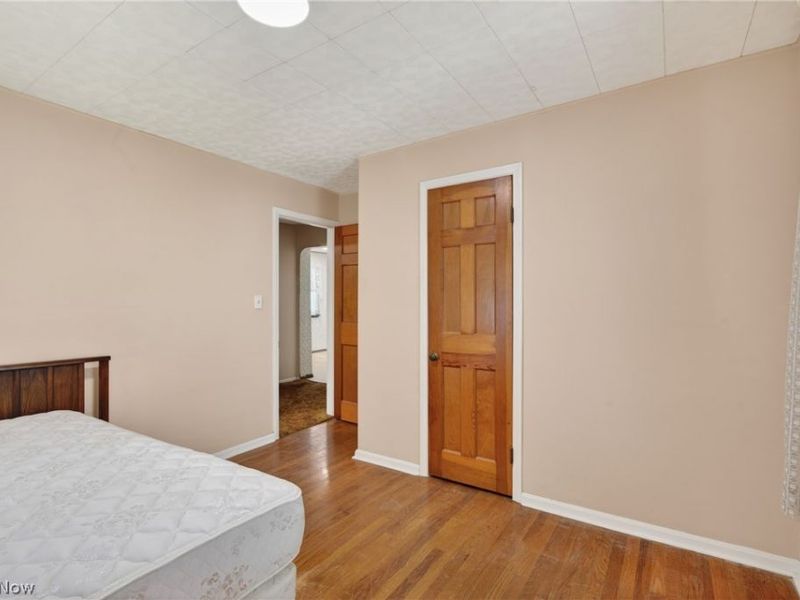 23660 Colbourne Road, Euclid, OH 44123 Photo 13