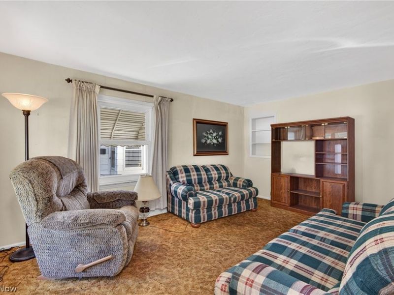 23660 Colbourne Road, Euclid, OH 44123 Photo 8