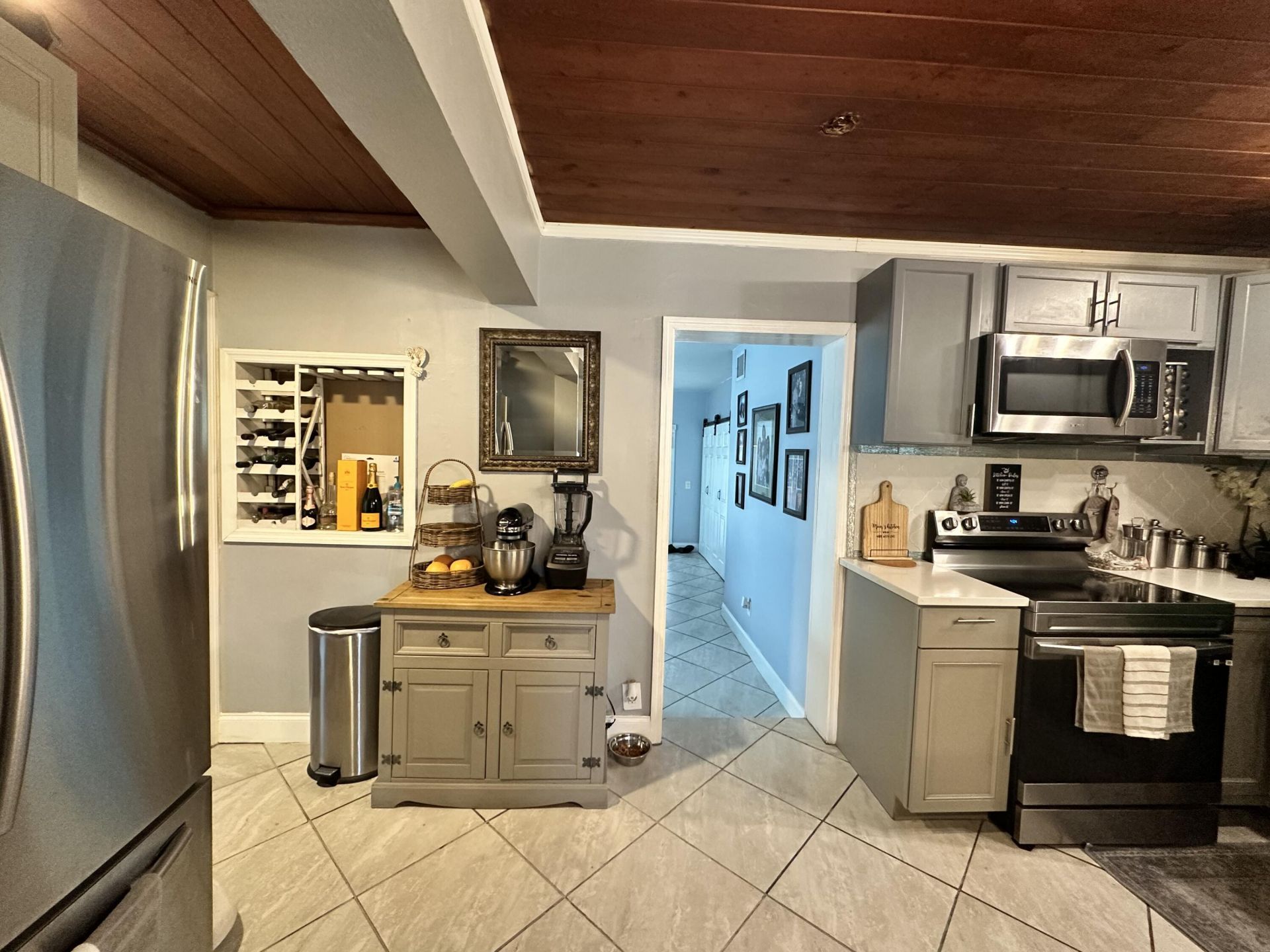 800 Ivory Lane, Haverhill, FL 33415 Photo