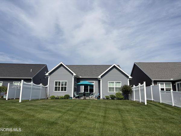 5520 Willow Circle , Sylvania, OH 43560