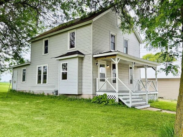 495 E John Street, Markesan, WI 53946
