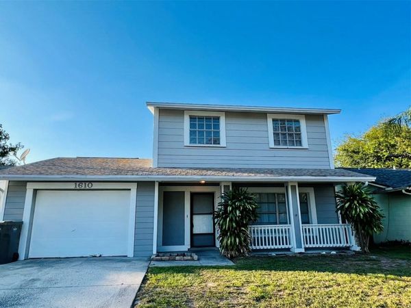 1610 PALM LEAF DRIVE , BRANDON, FL 33510
